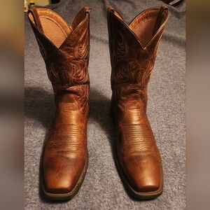 Ariat Men's Brown Leather Cowboy Boots Model # 10042399
